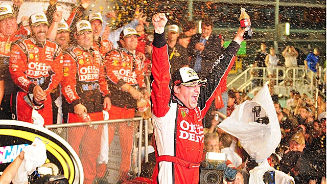 Will Stewart defend his title or will NASCAR crown a new Sprint Cup champ in 2012? (US Presswire)