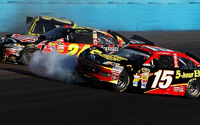 Jeff Gordon and Clint Bowyer's battle on the track spilled over into the pits. (Getty Images)