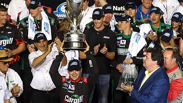 Ricky Stenhouse Jr. becomes the first since 2005 to win back-to-back NNS titles. (Getty Images)