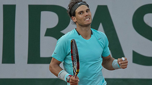 Rafael Nadal survives No. 5 David Ferrer after dropping his first set of this year's French Open. (USATSI)