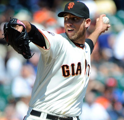 Madison Bumgarner baffles the Cubs, allowing just two hits and no runs in eight innings. (Getty Images)