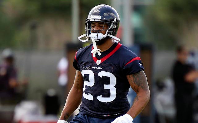 HOUSTON TEXANS: Arian Foster to hold youth football camp