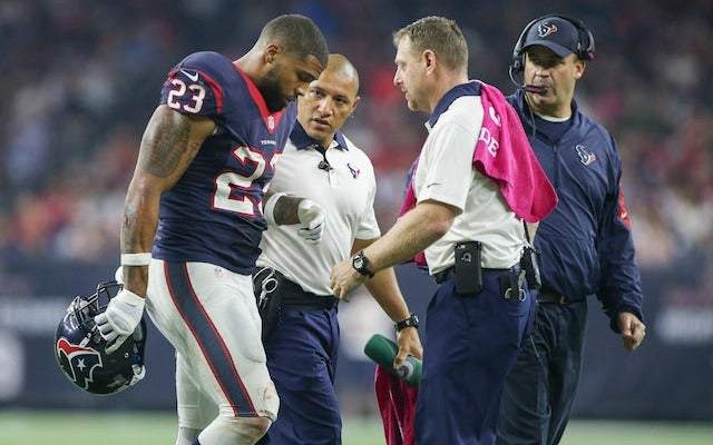 Arian Foster didn't exactly follow the NFL's concussion protocol on Thursday. (USATSI)