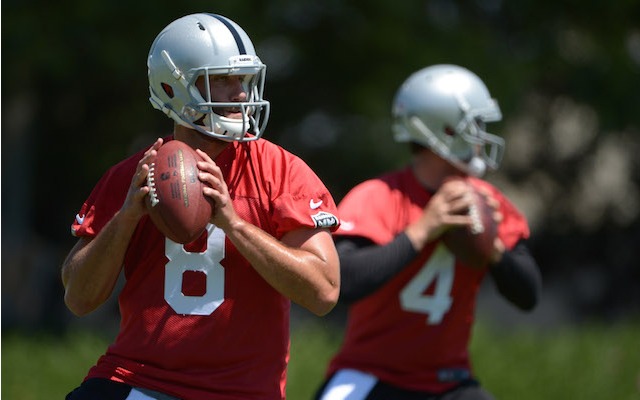 Dennis Allen: Raiders QB Derek Carr will start over Matt Schaub in