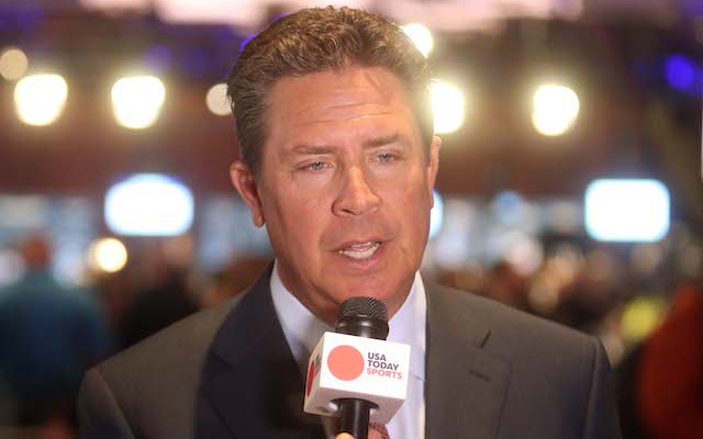 Dolphins hire Dan Marino to serve as special adviser 