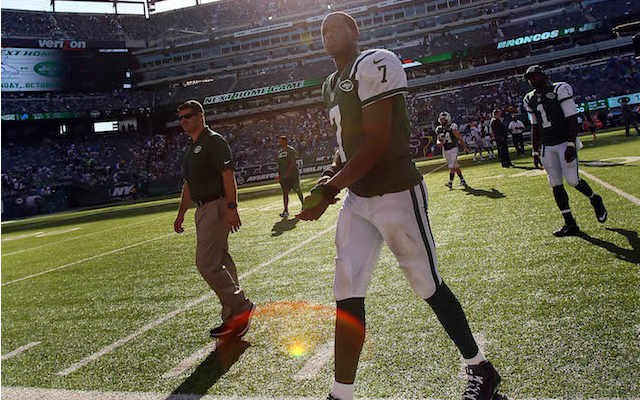 Jets vs. Patriots: New England edges Geno Smith's Jets in ugly