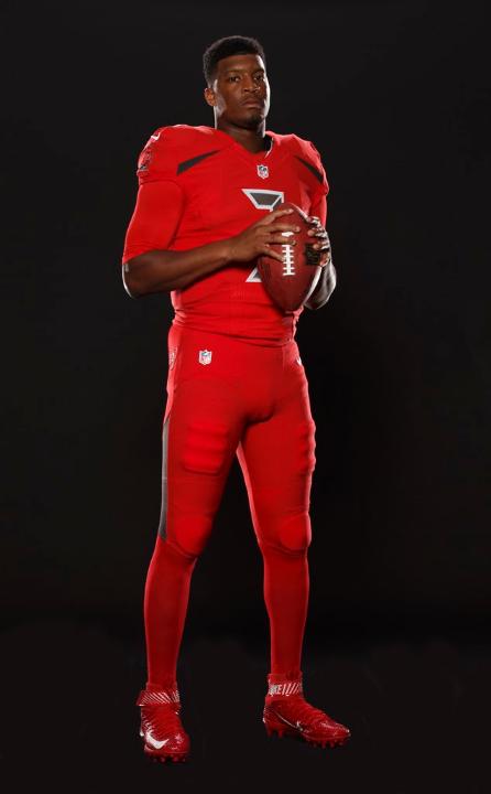 buccaneers red jersey