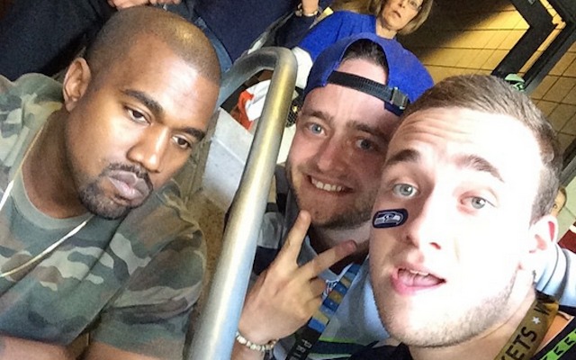 Kanye not excited be in fan's Super Bowl selfie -
