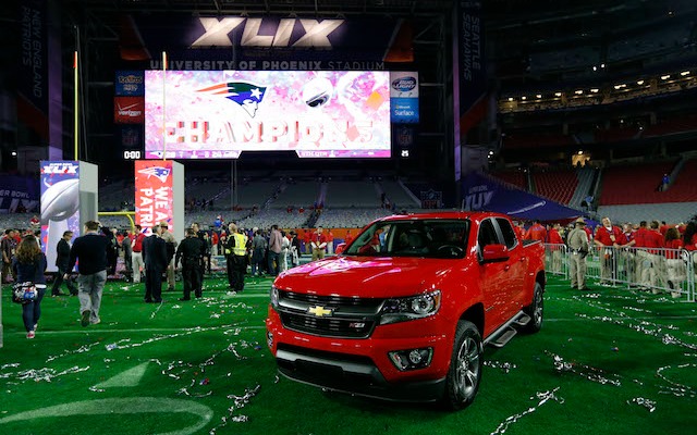 Who is Tom Brady giving his Super Bowl truck to? 