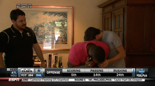 In Historic Pick, Rams Take Michael Sam in Final Round of Draft