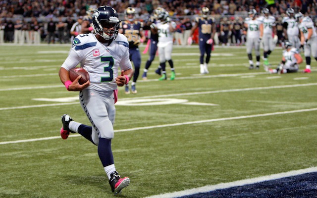 Russell Wilson hits another NFL milestone with his 113th career win - Field  Gulls