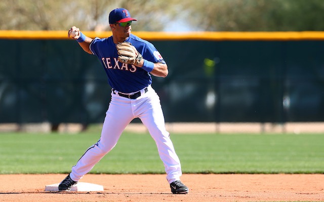 Russell Wilson throws out first pitch at Rangers game 