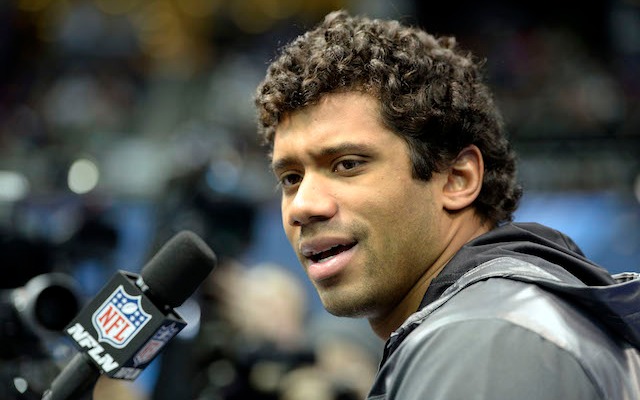 Russell Wilson or Matt Flynn? Who should start for Seattle Seahawks? (poll)  