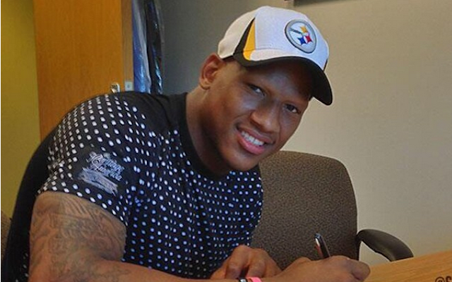 Steelers Take Ohio State LB Ryan Shazier In 1st Round Of Draft