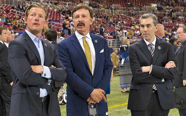 Stan Kroenke's (center) recent L.A. land purchase hasn't gone unnoticed. (USATSI)