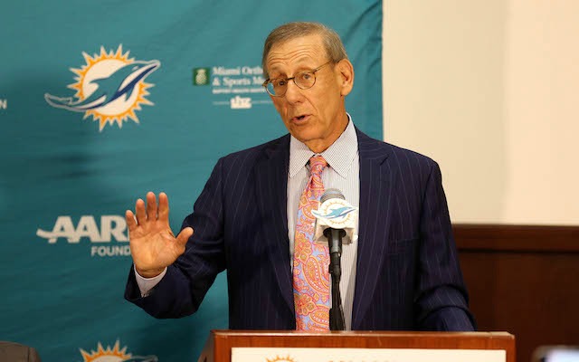 Miami Dolphins put credo on T-shirts after bullying scandal