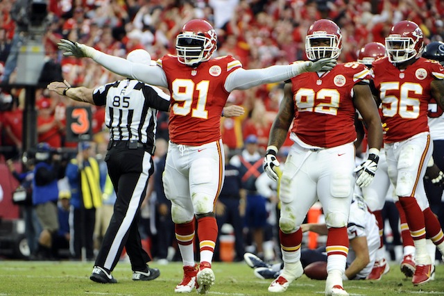 Tamba Hali Re-Signs with Chiefs: Latest Contract Details, Comments