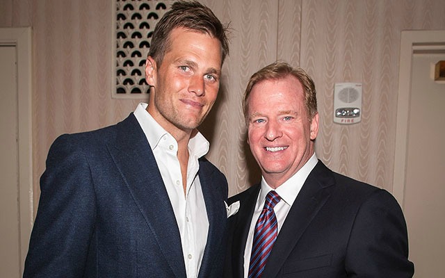Will Tom Brady and Roger Goodell reach a settlement? (Getty Images)