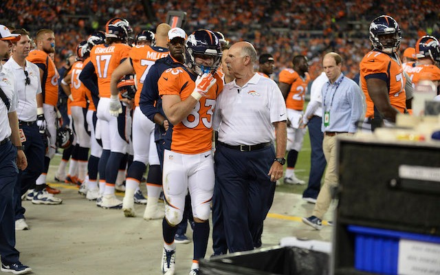 Broncos WR Wes Welker waits for concussion clearance