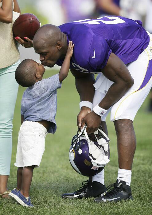 Adrian Peterson was one of two Redskins who asked Tom Brady for his jersey