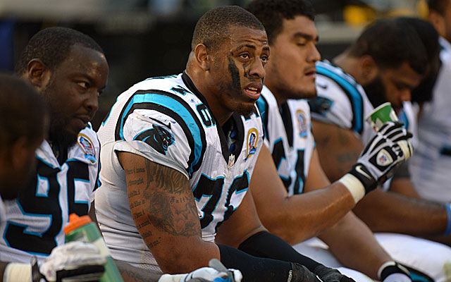 Philadelphia Eagles linemen rip Greg Hardy of Dallas Cowboys