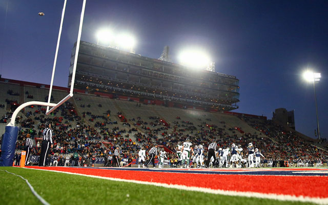 The Arizona Bowl featured two teams from the same conference ... and a lot of empty seats. (USATSI)