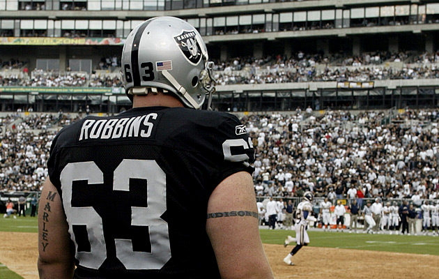 barret-robbins-memory-sb.jpg