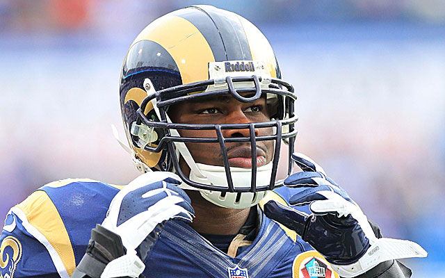 SOme believe the loss of Jo-Lonn Dunbar has been key to the Rams' rough start. (USATSI)