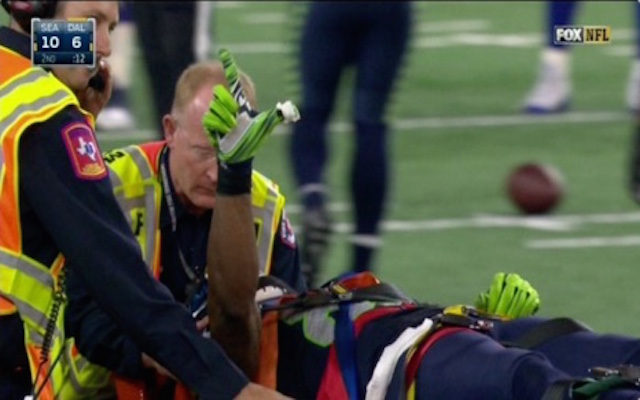 Seahawks' Ricardo Lockette carted off after huge hit on special teams 