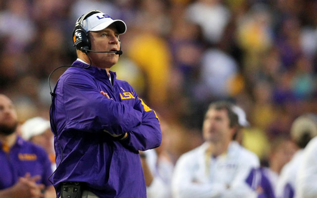 Les Miles' trip to Cuba was supposed to be anonymous. (USATSI)