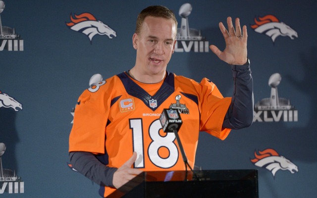 Peyton Manning doesn't duck verbal jab from Seattle's Richard