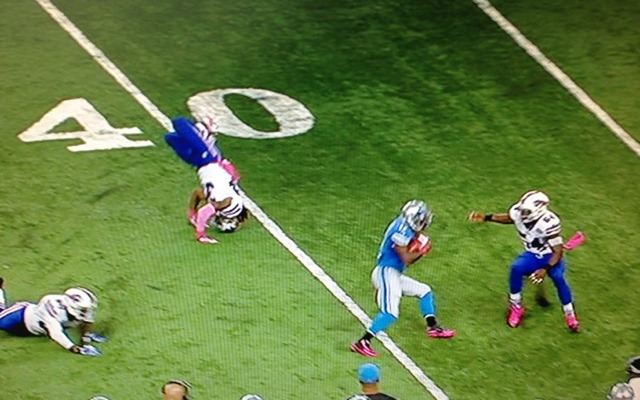 There was a scary scene in the Bills-Lions game when Ron Brooks landed on his head. (Fox)