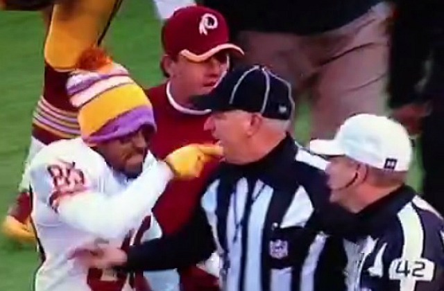 Washington Redskins receiver Santana Moss ejected vs. Giants for berating  referee 