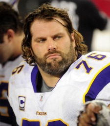 Vikings cut Steve Hutchinson along with Herrera, Griffin 