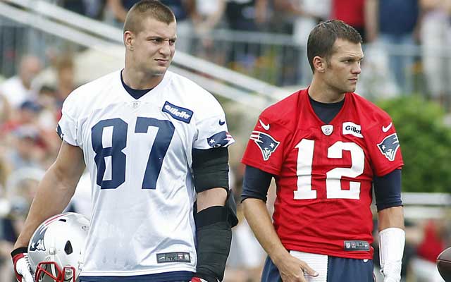 Rob Gronkowski and Tom Brady are already clicking at training camp.