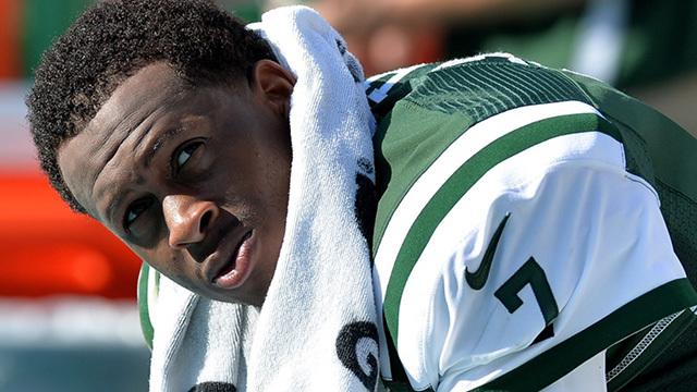 Geno Smith will be sidelined for 6-10 weeks with a broken jaw. (USATSI)