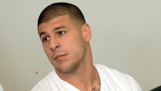 Aaron Hernandez hires Casey Anthony's lawyer