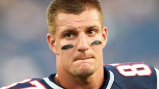 Rob Gronkowski injured