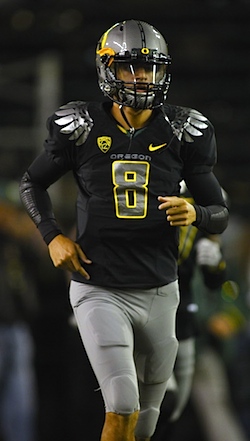 Chip Kelly hands the keys to Oregon's offense to redshirt freshman Marcus  Mariota 