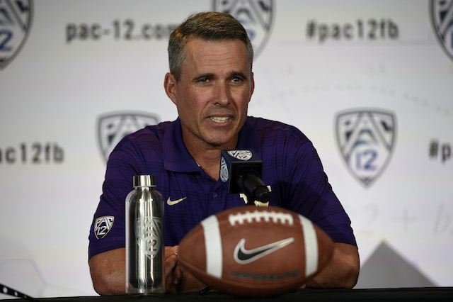 Chris Petersen named Jeff Lindquist Washington's starting QB against Hawaii.