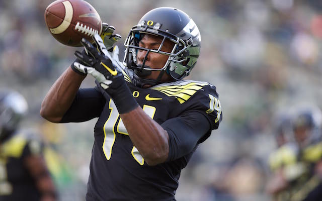 Ifo Ekpre-Olomu was one of three finalists for the Jim Thorpe Award in 2014.