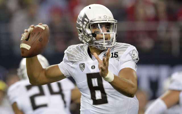 Oregon QB Marcus Mariota undecided on entering NFL Draft - The Boston Globe