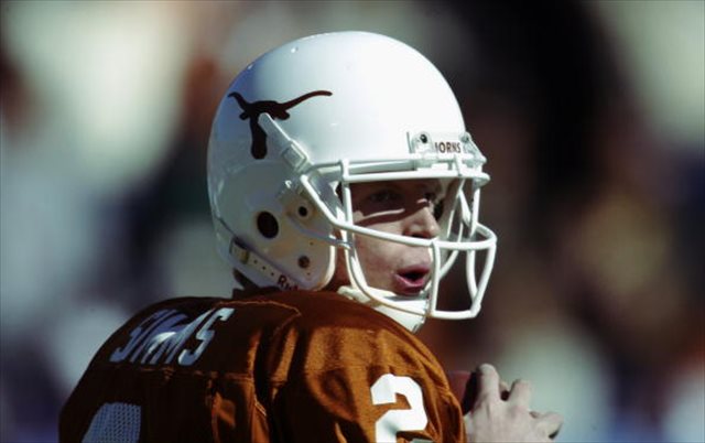 Ex-Texas QB Chris Simms: I got '$100 handshakes' in college