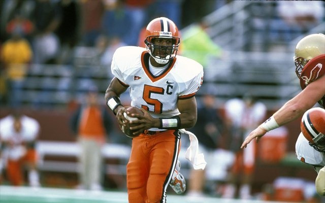 Syracuse to retire Donovan McNabb's number - CBSSports.com