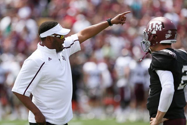 Could Kevin Sumlin's Aggies get dinged for the NCAA inquiry into Johnny Manziel's eligibility? (USATSI)