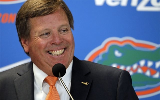 Jim McElwain: 'I believe I can win with my dog Claribelle 