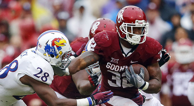 Oklahoma Sooners' all-time leading RB Samaje Perine declares for