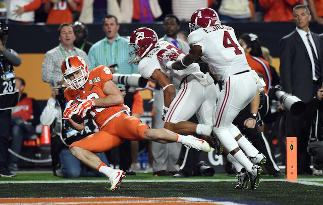 Clemson Alabama And Oklahoma Lead Early 2017 Cfp