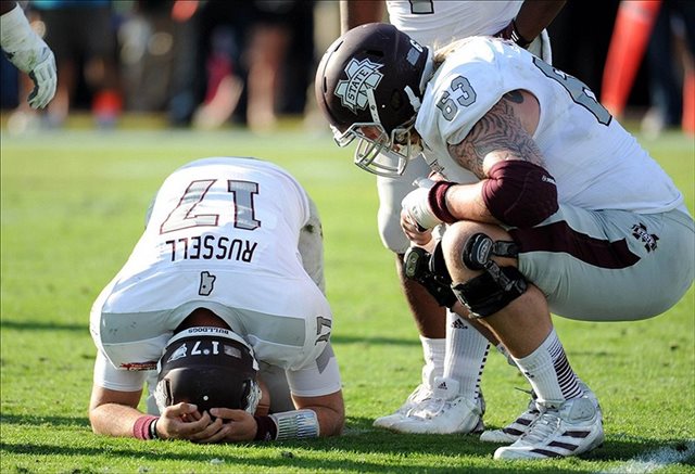 Tyler Russell and Mississippi State had a tough end to the 2012 season. (USATSI)