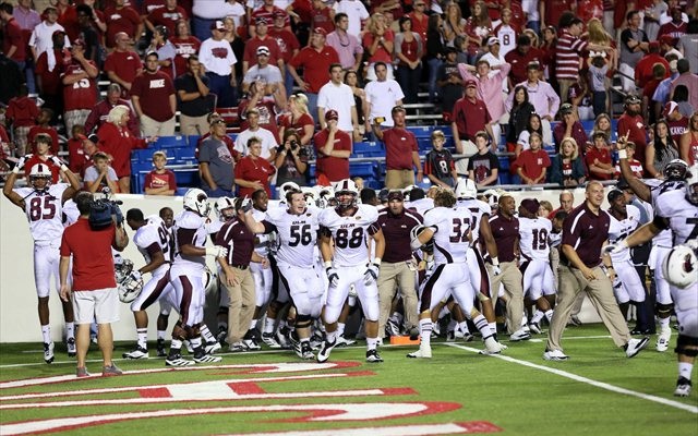 Sun Belt teams like ULM have already had success at Little Rock's War Memorial Stadium, potential Sun Belt bowl host. (USATSI)